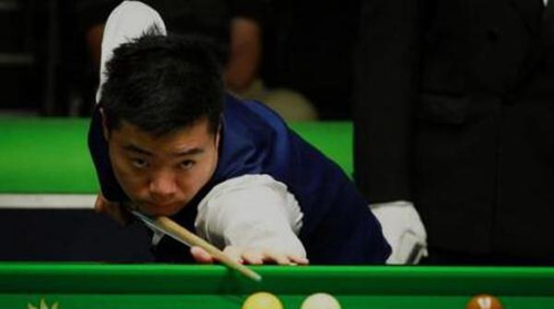 更在小胜中 更在小胜中